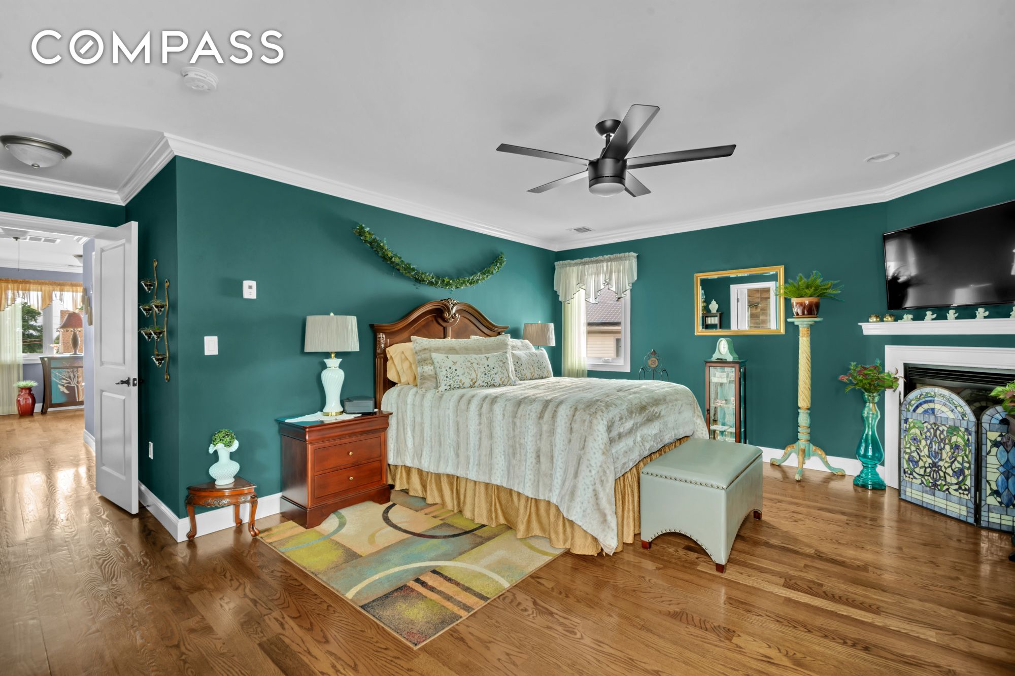 909 Jewett Avenue Property Photo 24