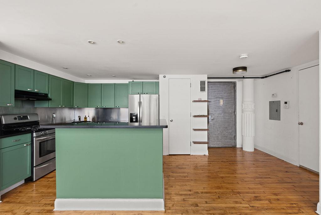 138 Broadway 1-d Property Photo 6