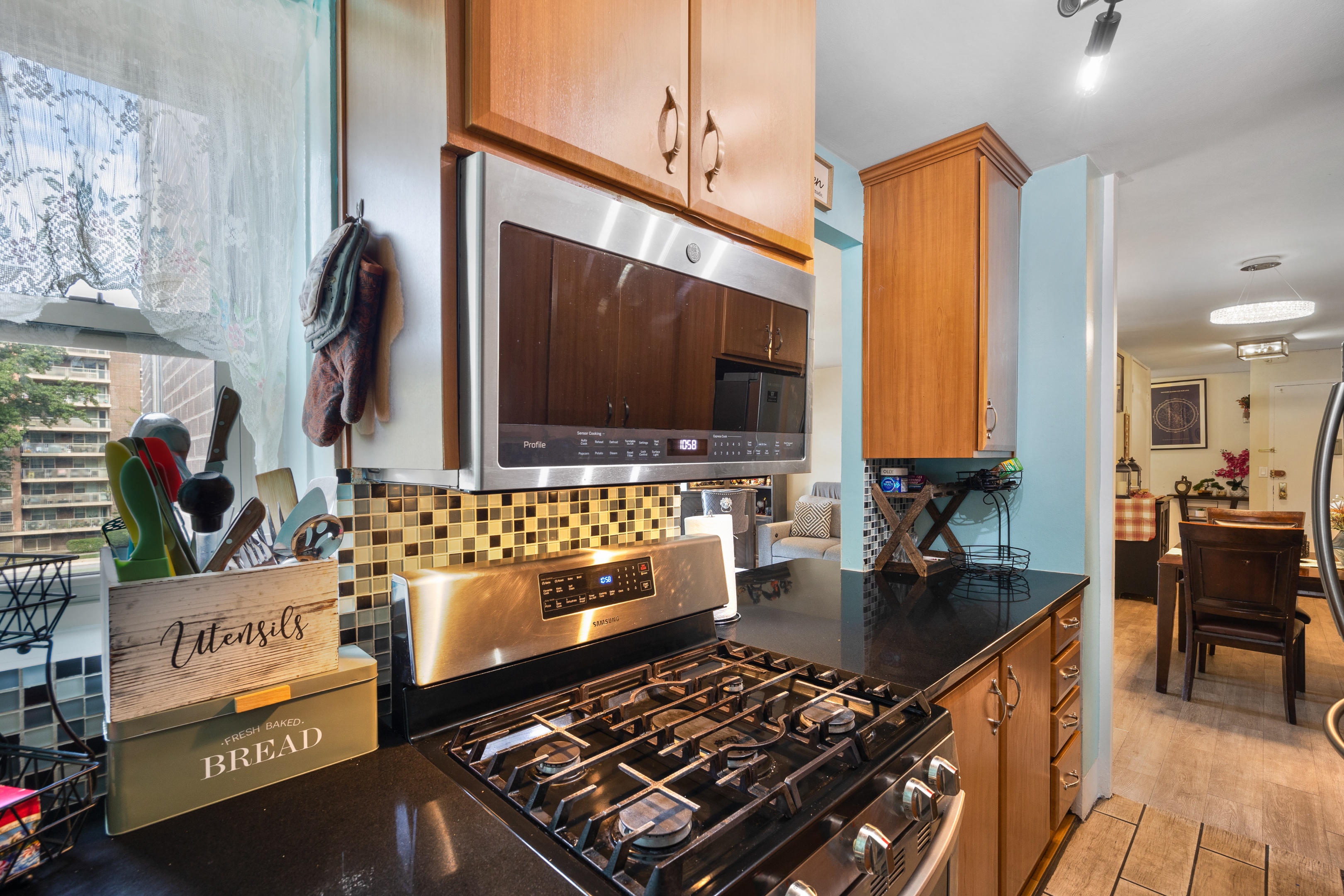 12205 Flatlands Avenue 3d Property Photo 4