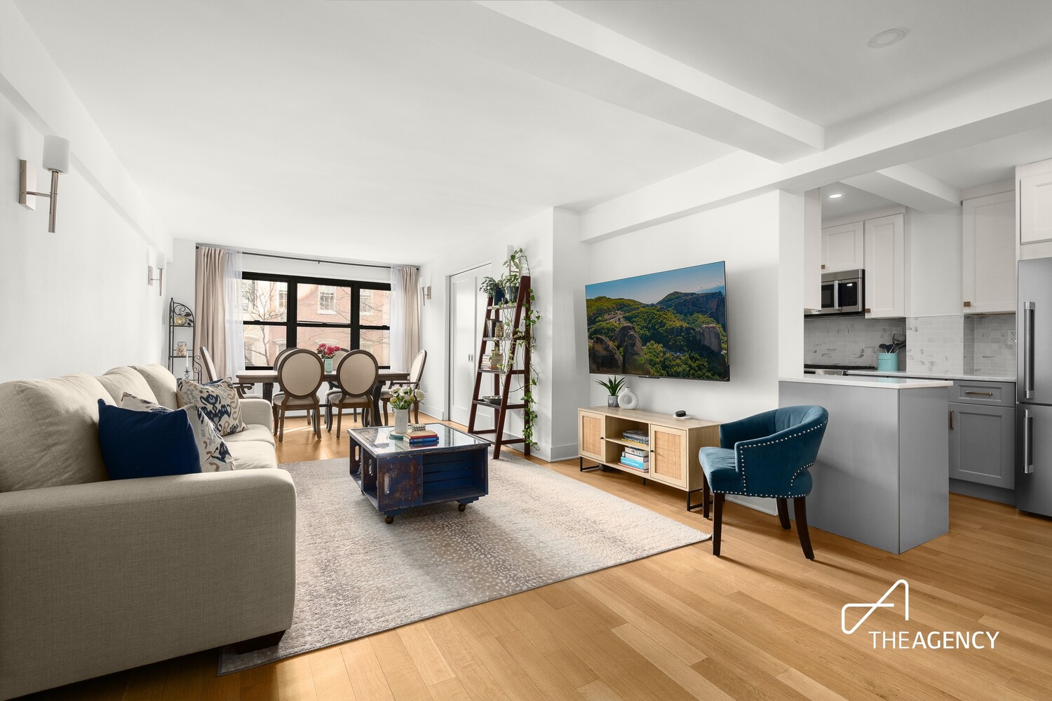 54 W 16TH Street 4E Property Photo 1