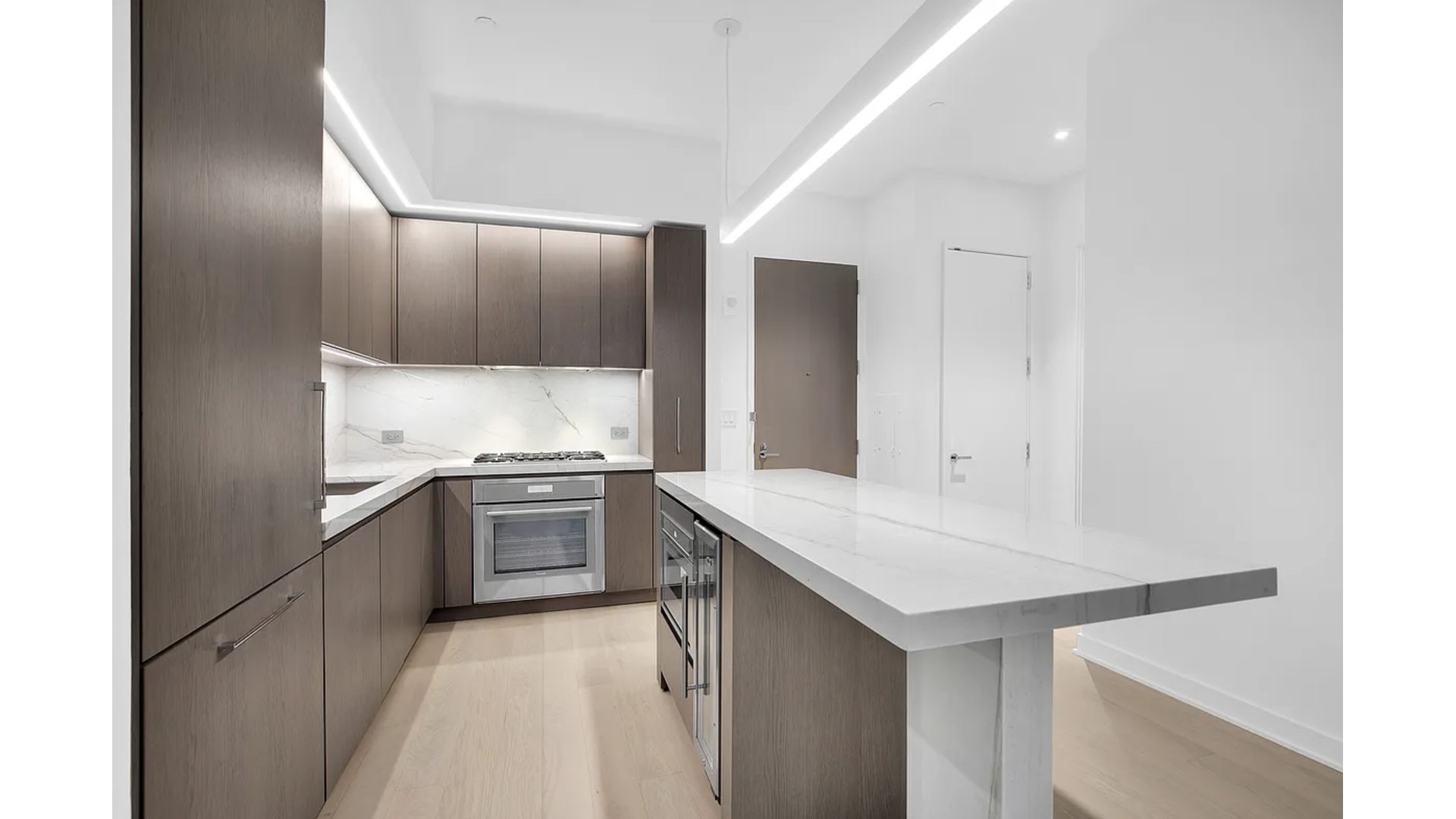 77 Charlton Street N3d Property Photo 8