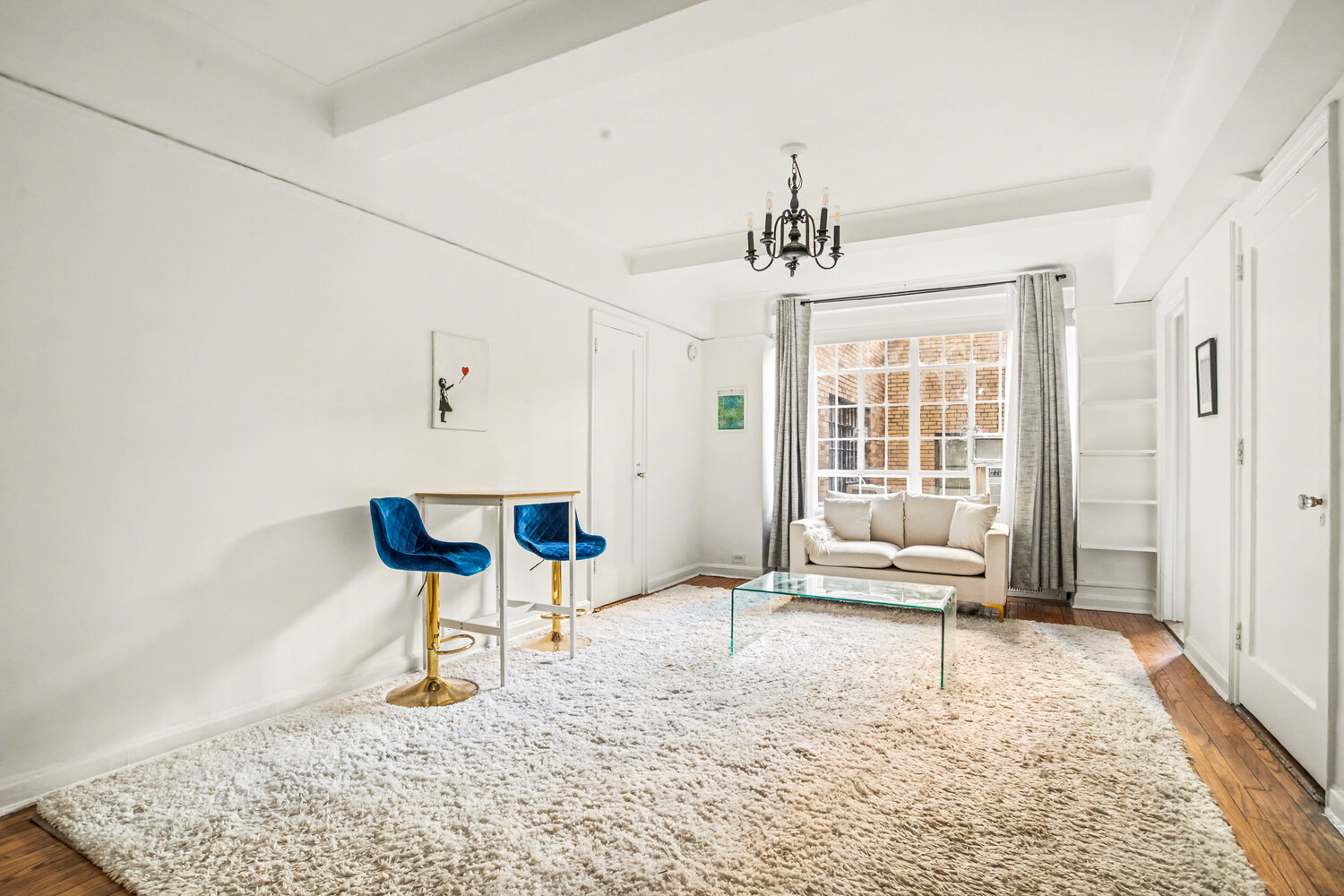 10 Park Avenue 7s Property Photo 2