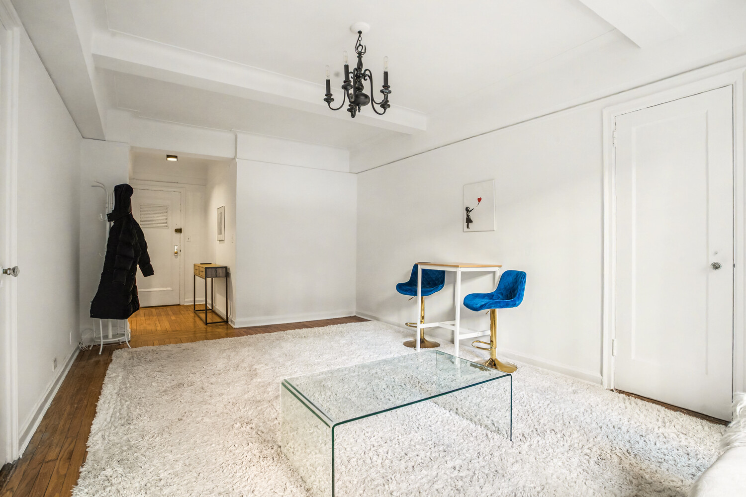 10 Park Avenue 7s Property Photo 3
