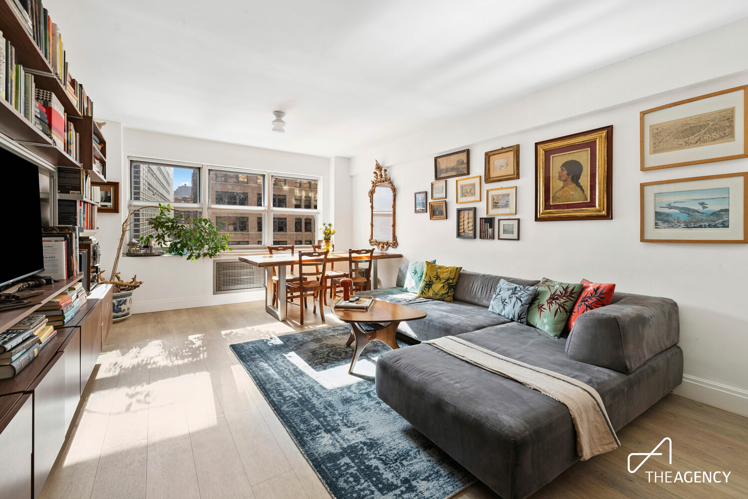 321 E 45TH Street 7G Property Photo 1