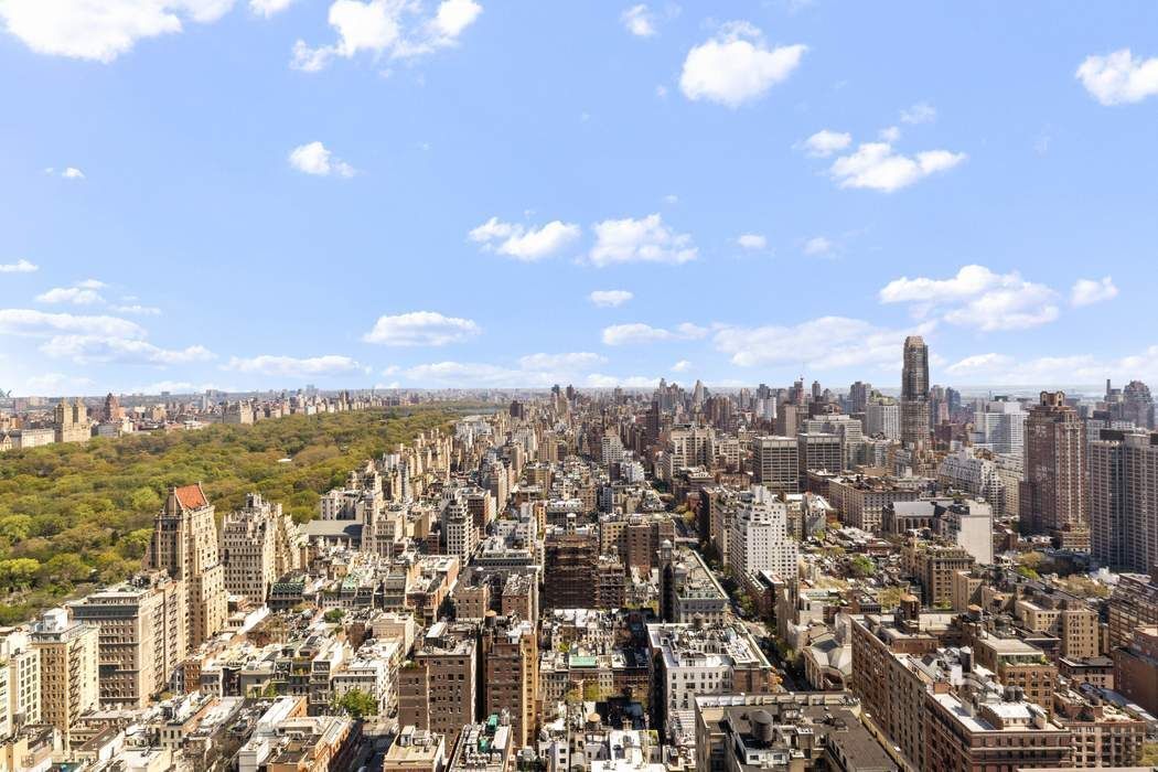 520 Park Avenue Ph48 Property Photo 7