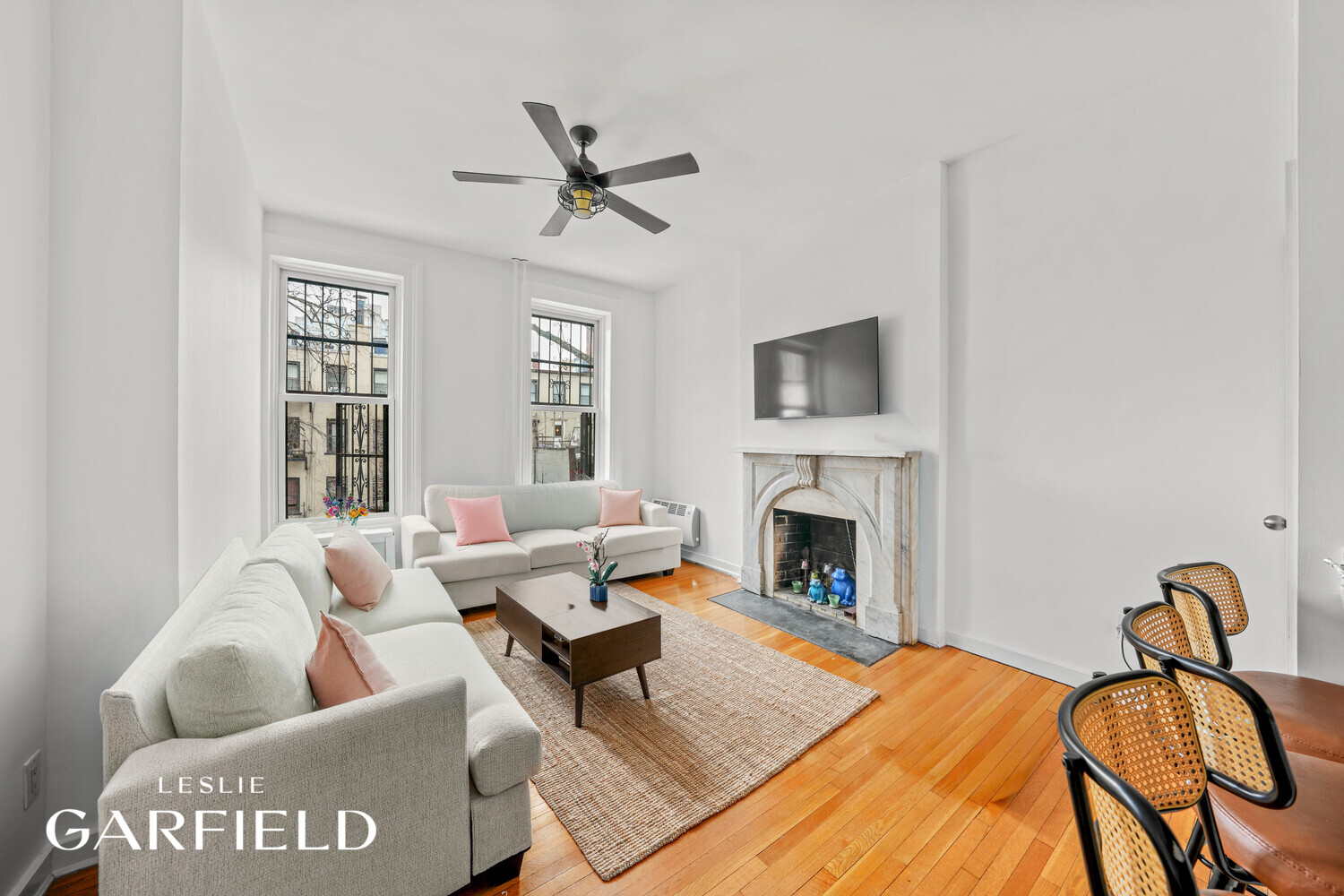 347 E 19TH Street Property Photo 1