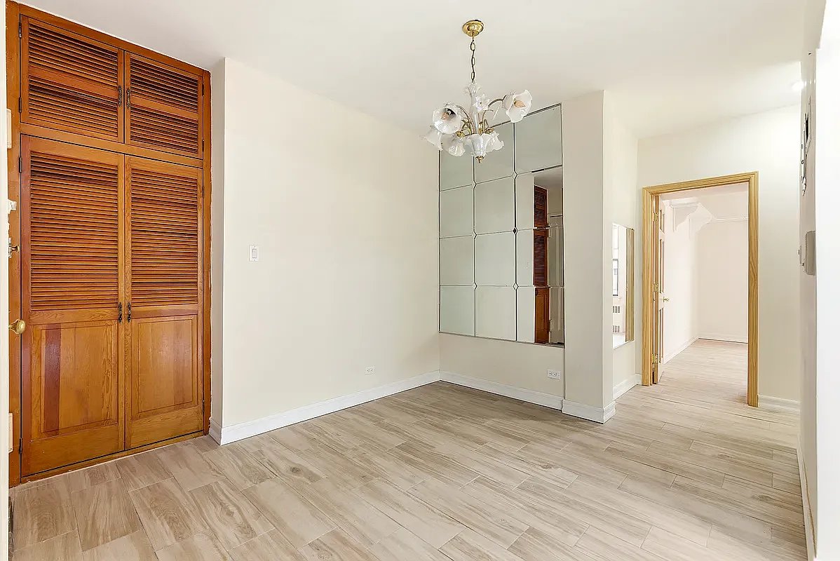 2645 Homecrest Avenue 4c Property Photo 3
