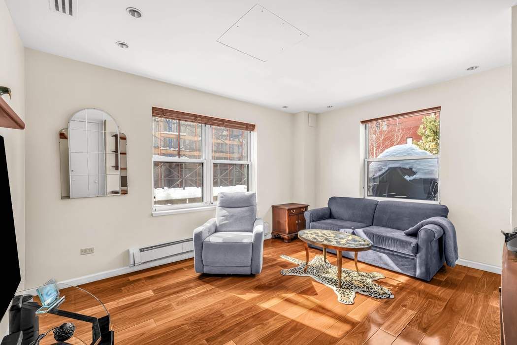 220 Madison Avenue Pha Property Photo 12