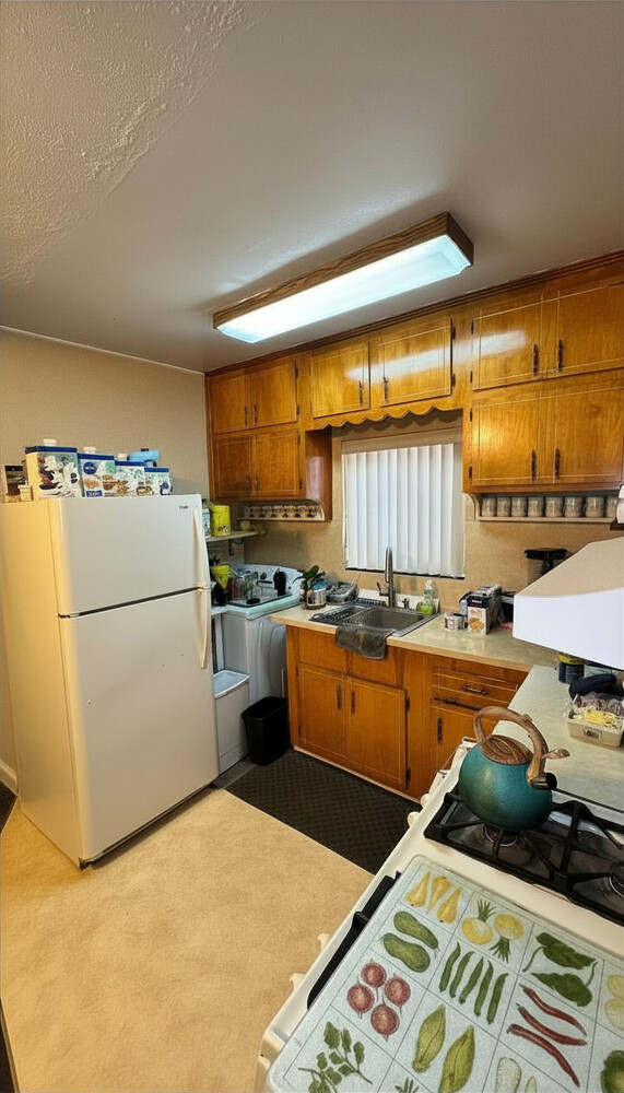 1718 Williamsbridge Road Property Photo 7