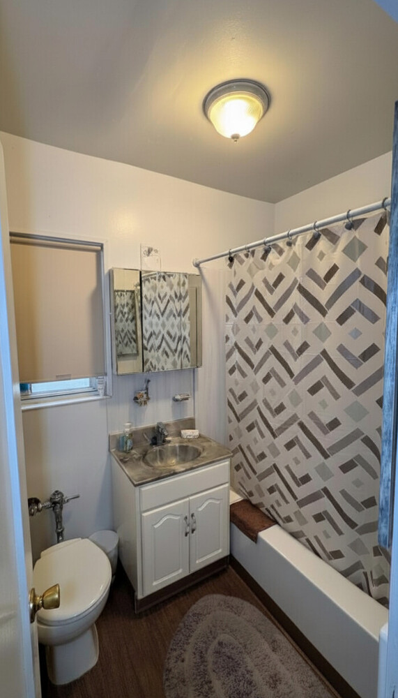 1718 Williamsbridge Road Property Photo 13