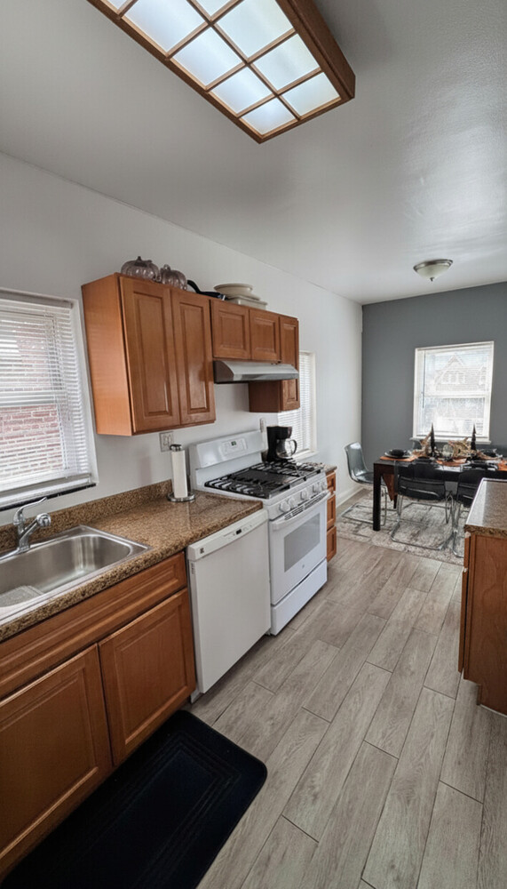 1718 Williamsbridge Road Property Photo 20