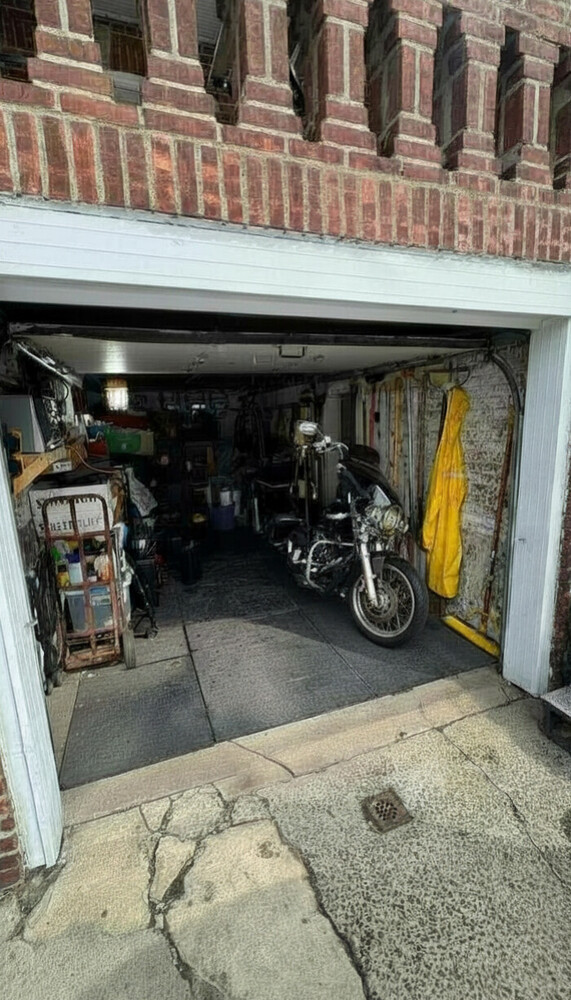 1718 Williamsbridge Road Property Photo 31