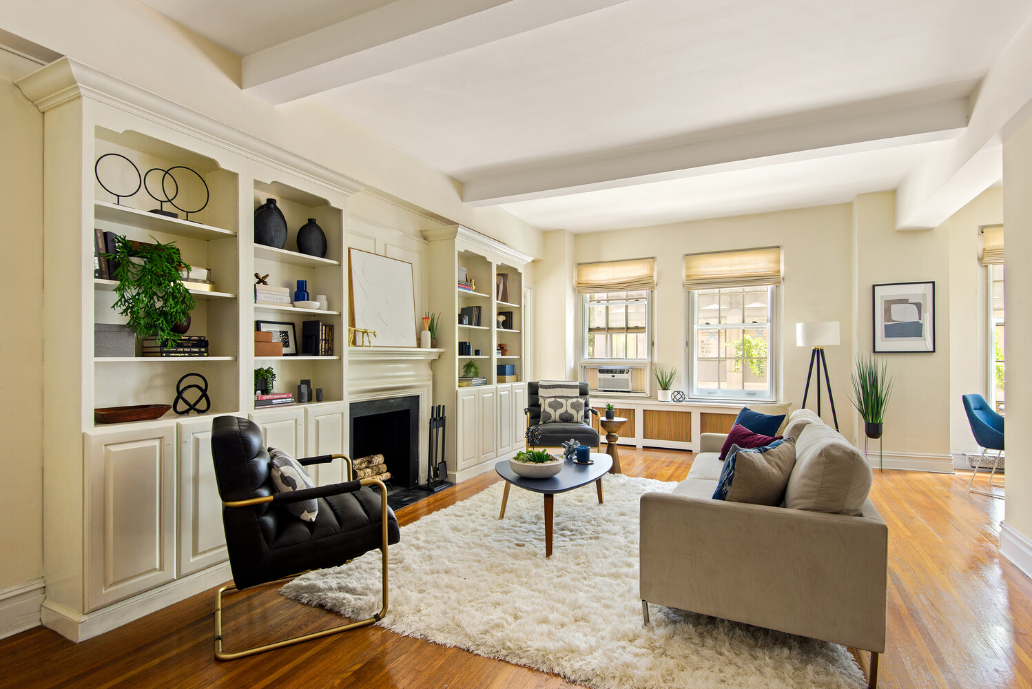 77 PARK Avenue 2C Property Photo 1