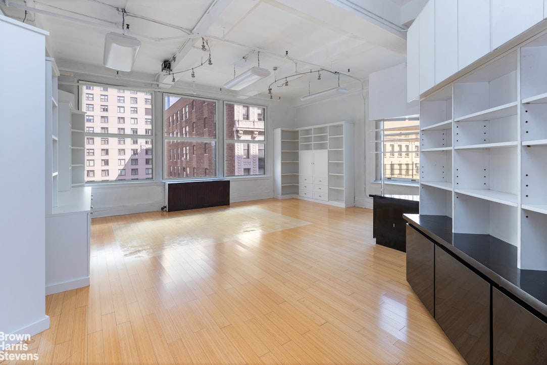 144 W 27TH Street 10F Property Photo 1