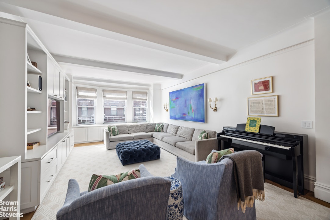 215 W 78TH Street 4A Property Photo 1