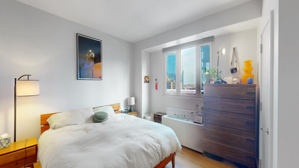 24-16 Queens Plaza S 7b Property Photo 15