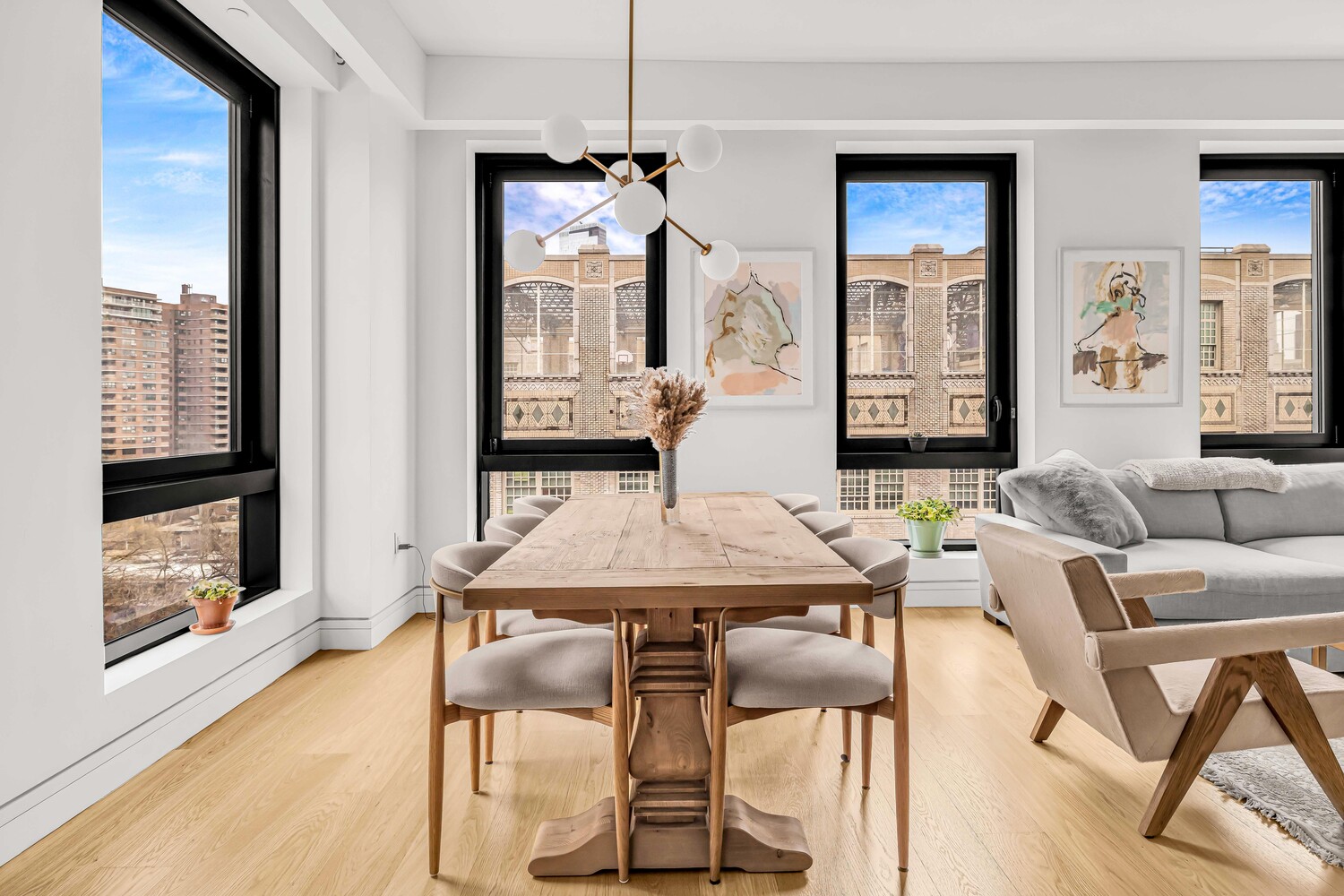 242 Broome Street 8a Property Photo 2