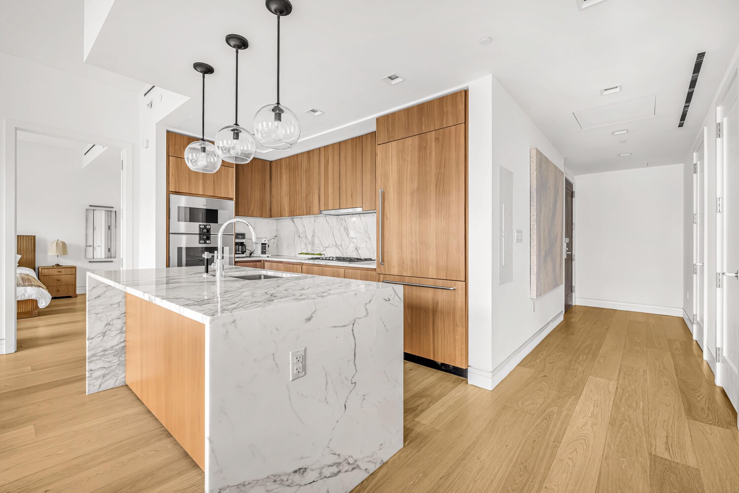 242 Broome Street 8a Property Photo 4
