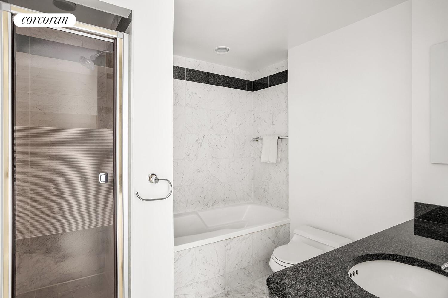 52 E End Avenue 8b Property Photo 5