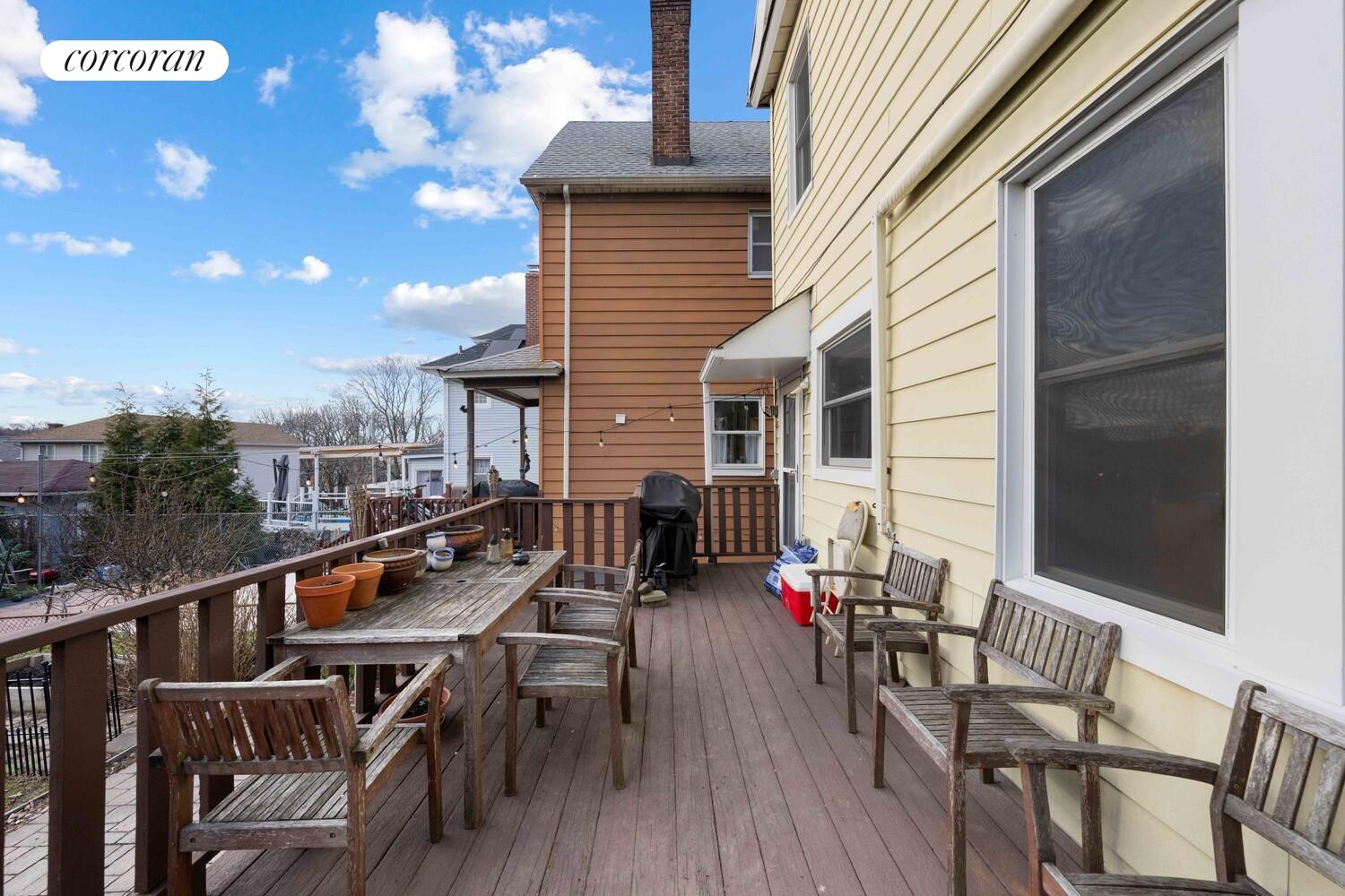 304 Westervelt Avenue Property Photo 13