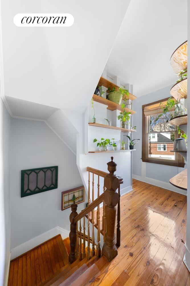 304 Westervelt Avenue Property Photo 18