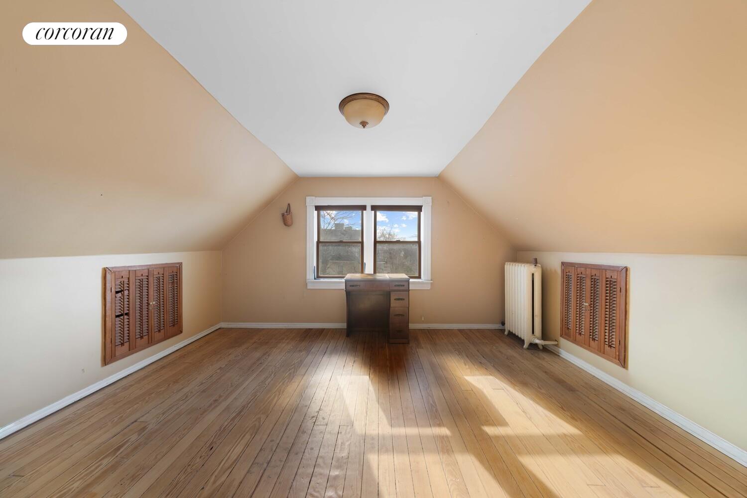 304 Westervelt Avenue Property Photo 29