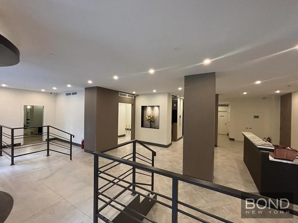 45 W 81st Street 6M Property Photo 1