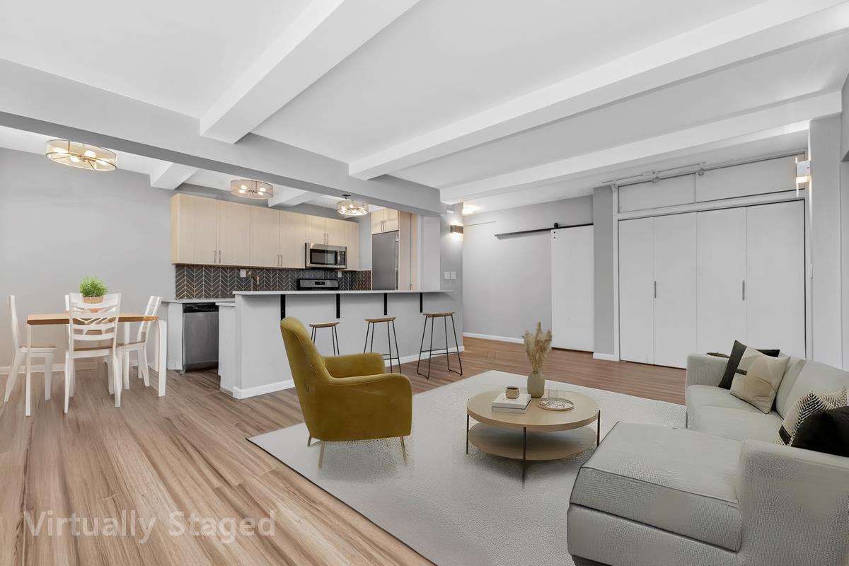 155 E 49th Street 5-a Property Photo 3