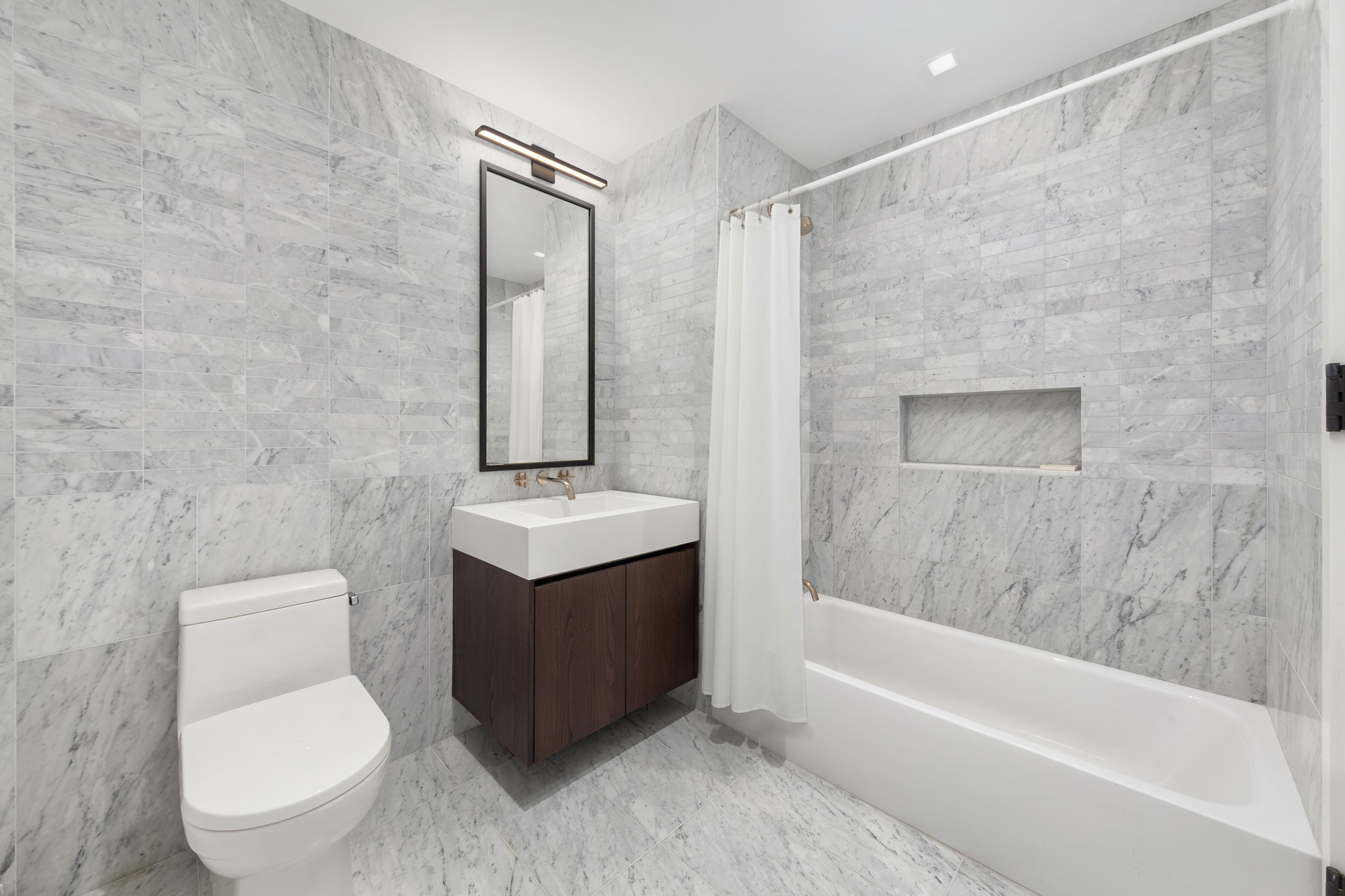 202 Broome Street 9m Property Photo 5