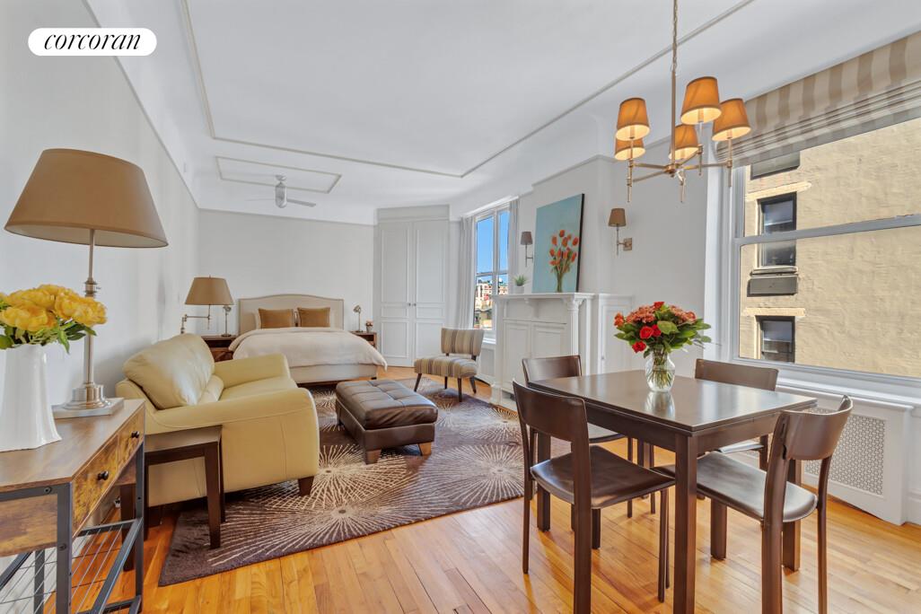 51 W 81ST Street 10E Property Photo 1