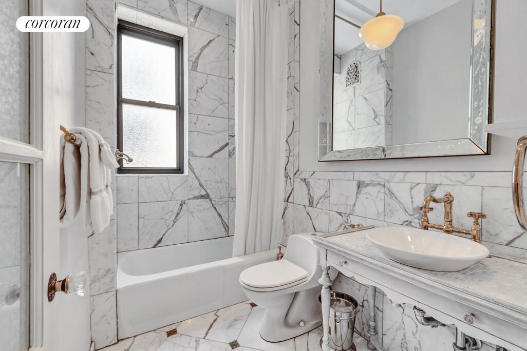 51 W 81st Street 10e Property Photo 5