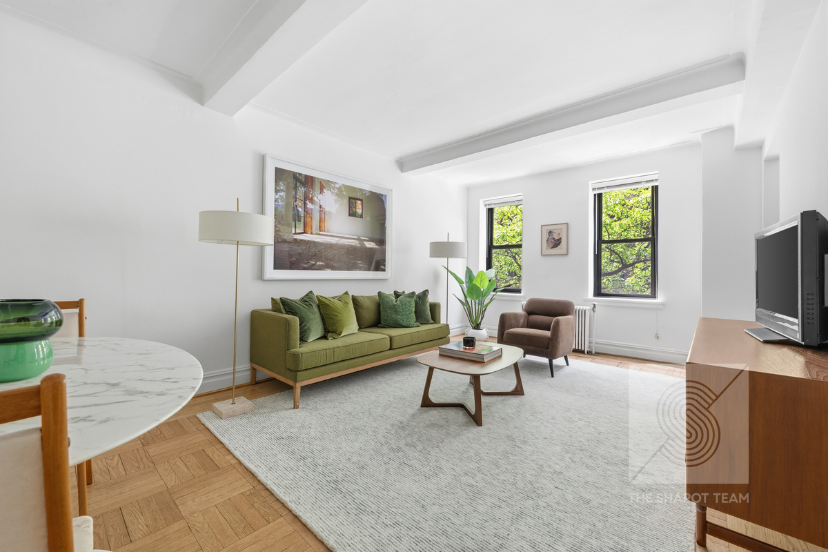 230 Riverside Drive 2E Property Photo 1