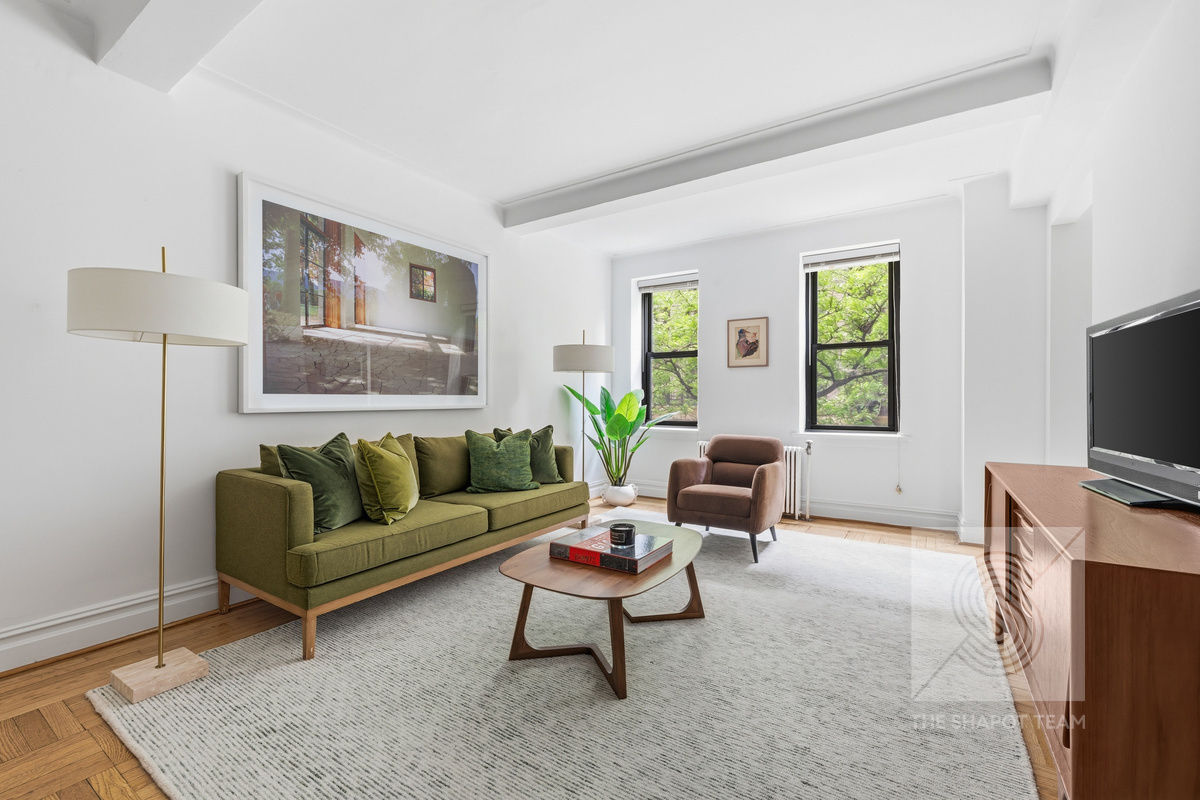 230 Riverside Drive 2e Property Photo 2