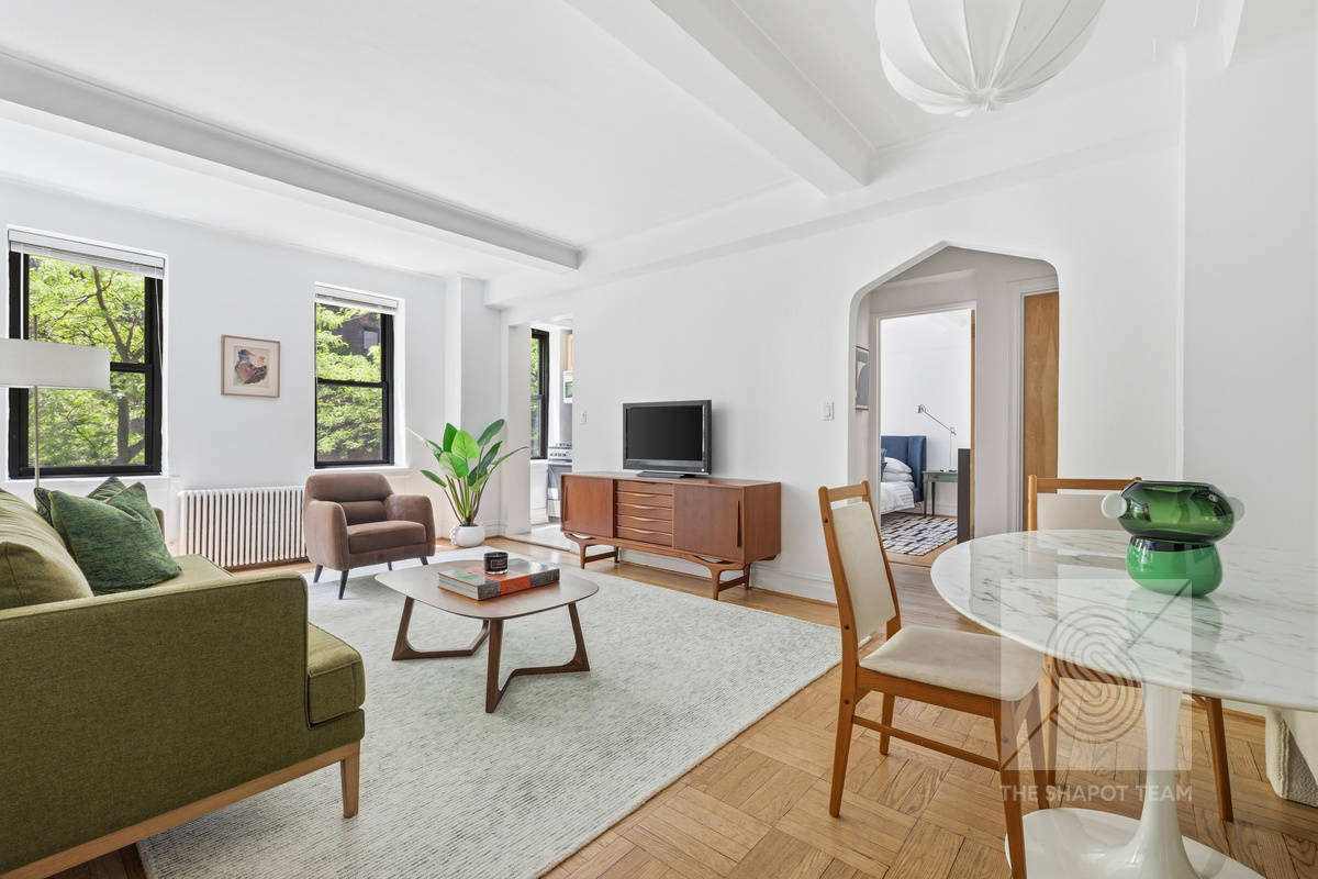 230 Riverside Drive 2e Property Photo 3
