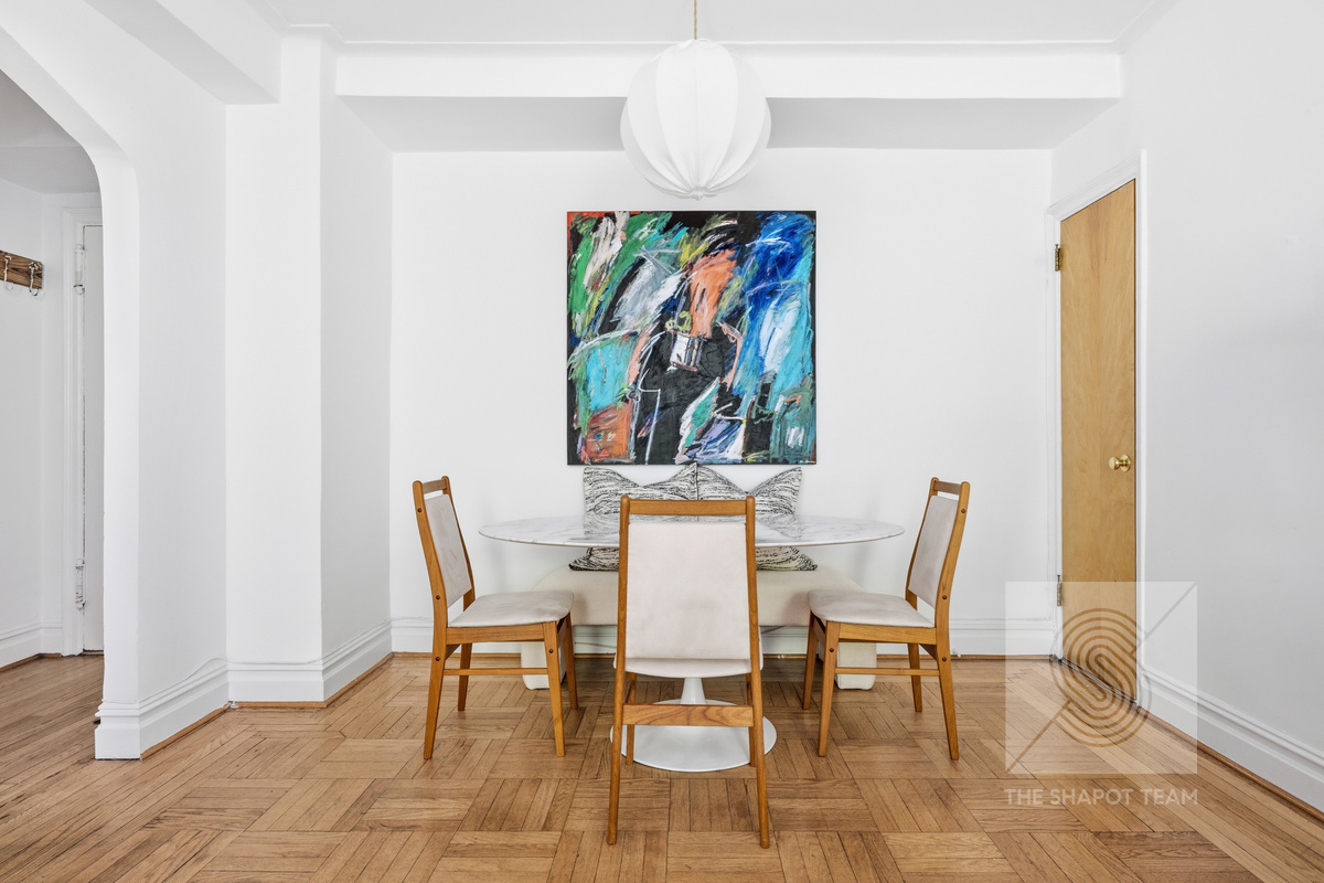230 Riverside Drive 2e Property Photo 4