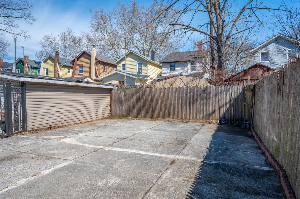 4416 Bruner Avenue House Property Photo 16