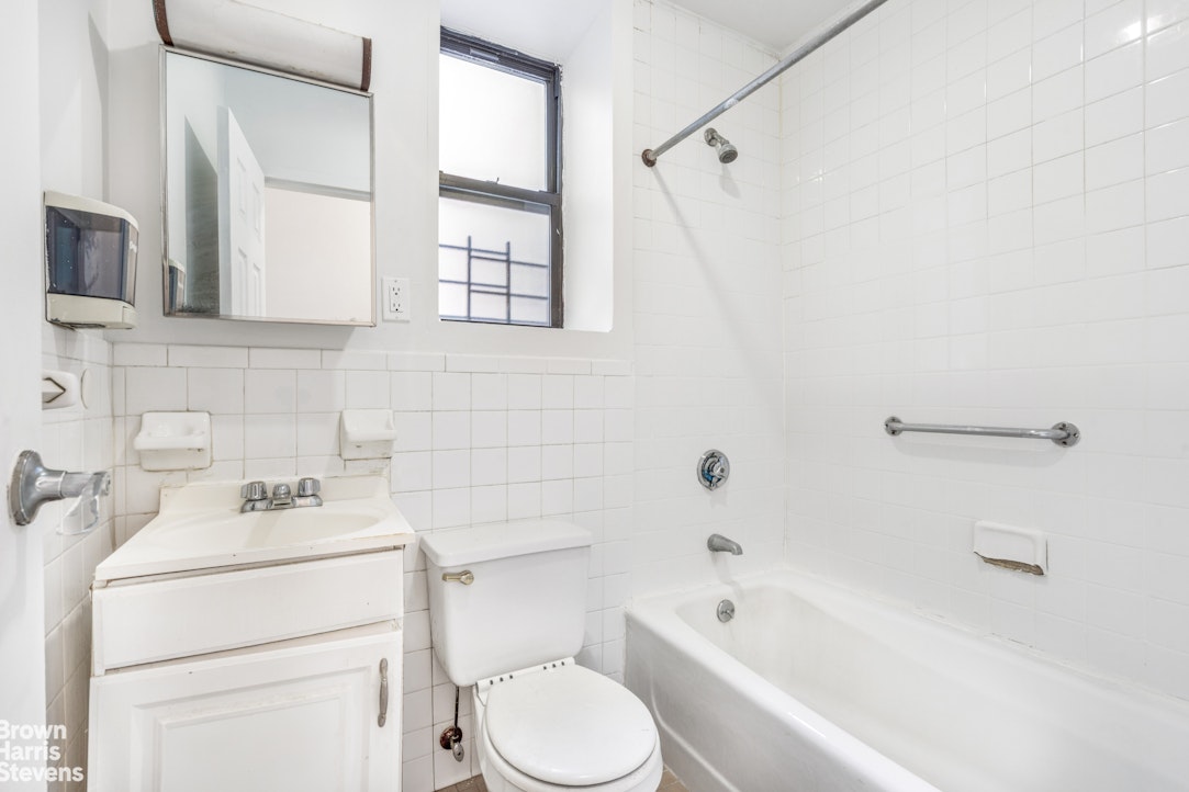 504 W 135th Street 5c Property Photo 12