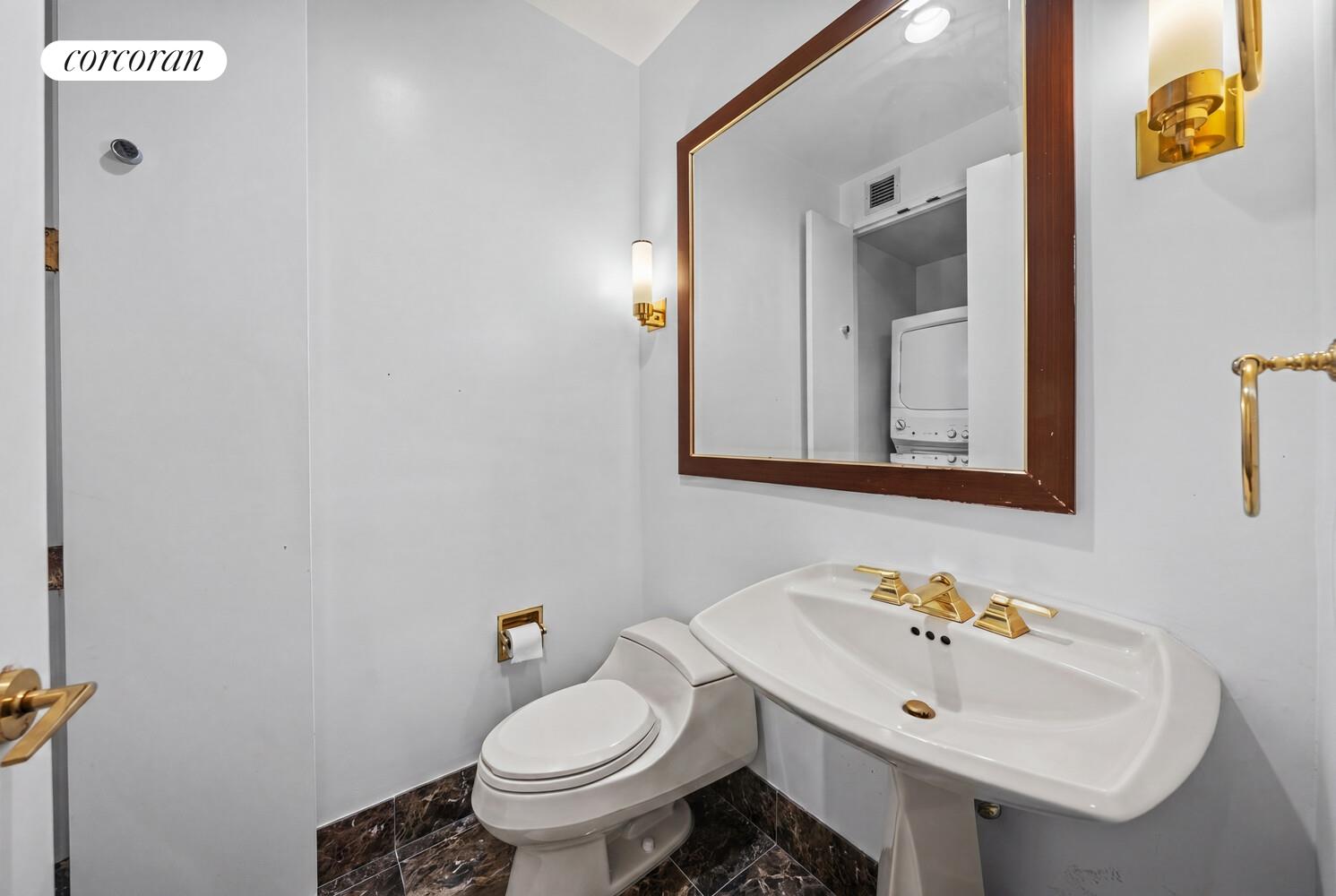 845 United Nations Plaza 5c Property Photo 6