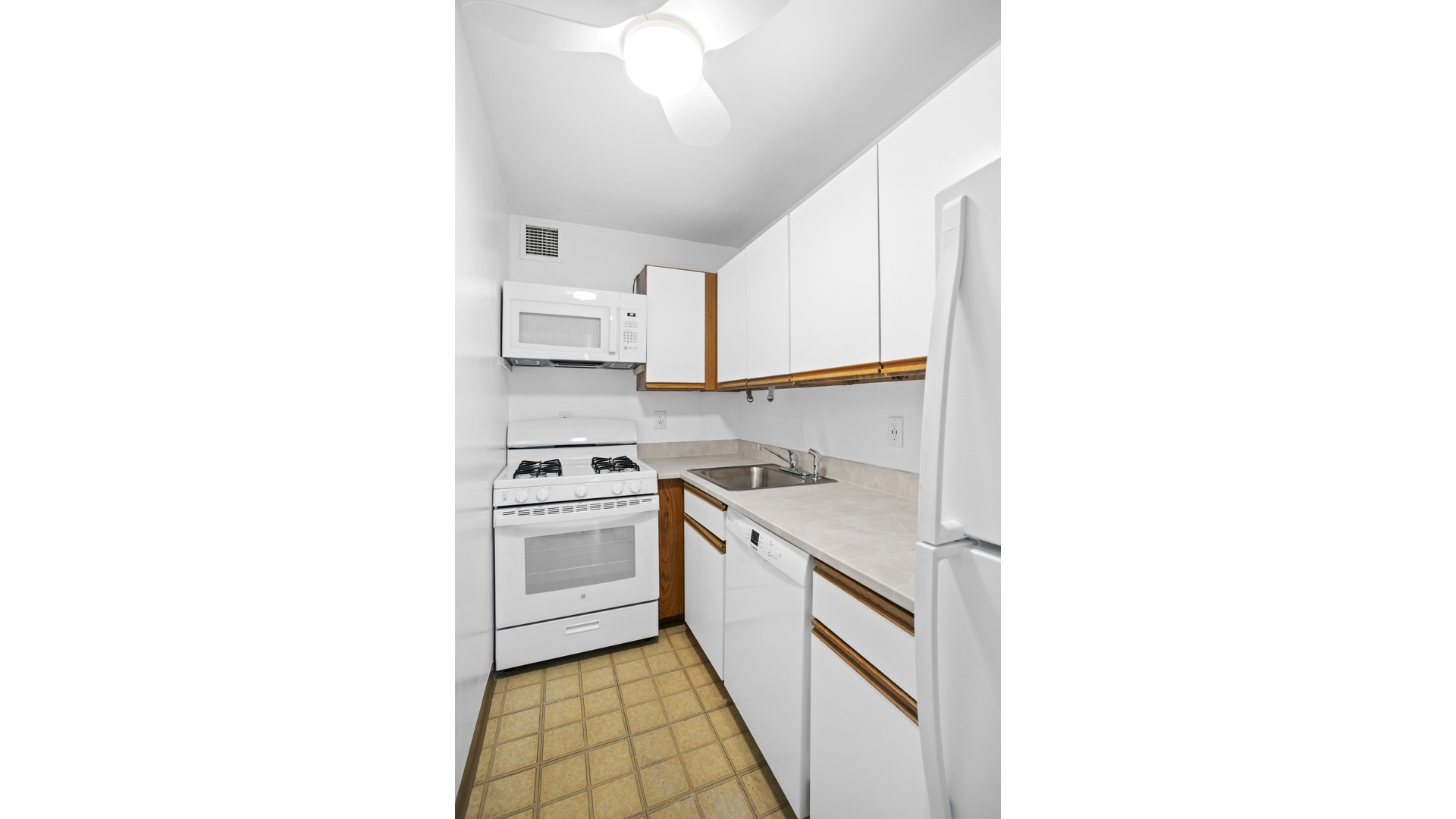 153 E 87th Street 10c Property Photo 6