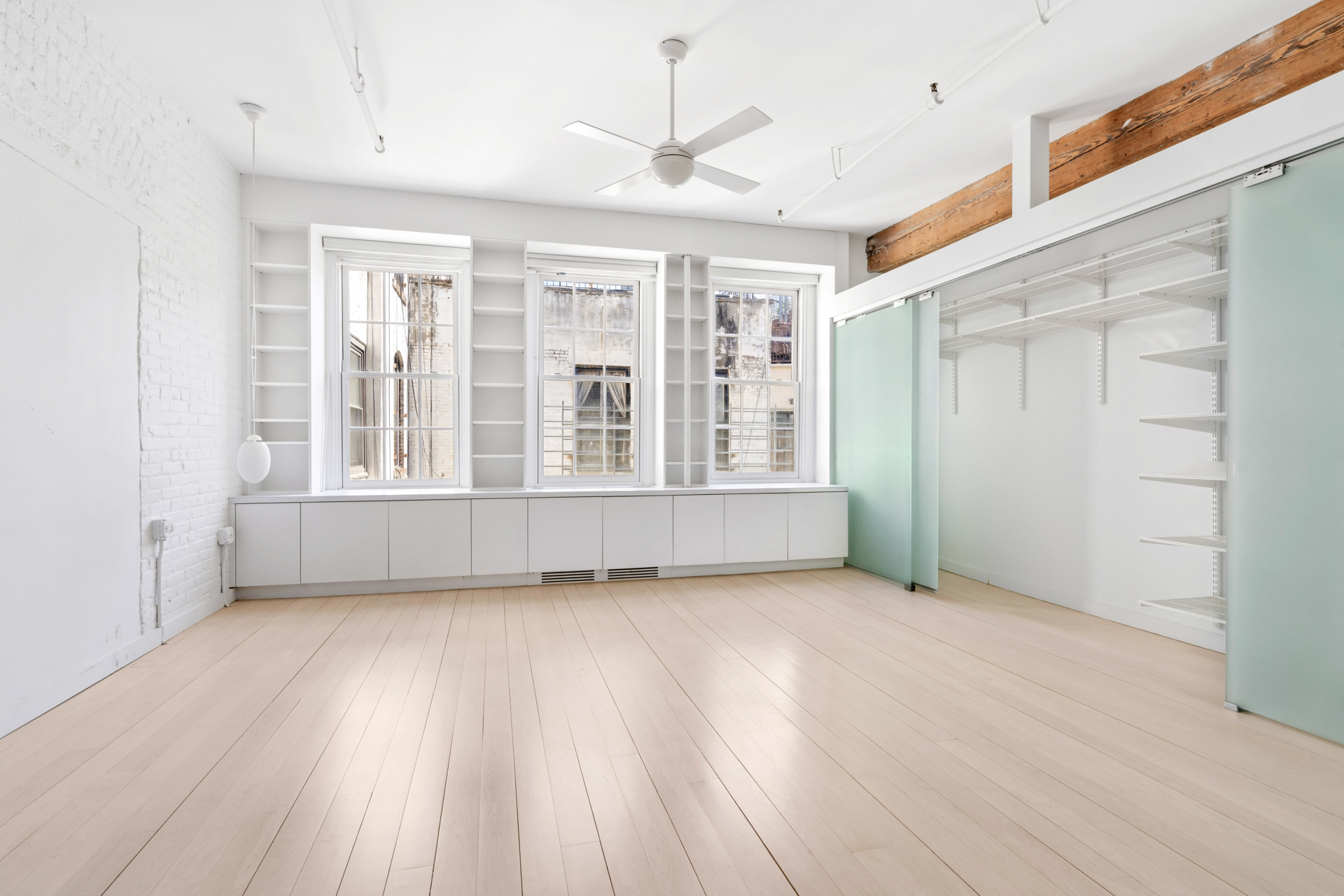 140 Thompson Street 6b Property Photo 6