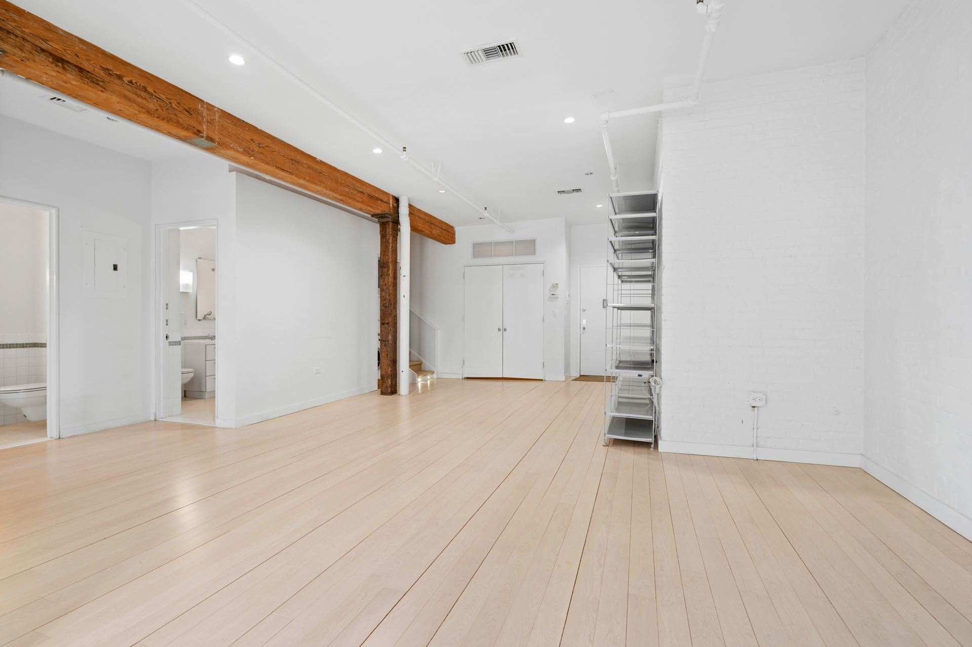 140 Thompson Street 6b Property Photo 8
