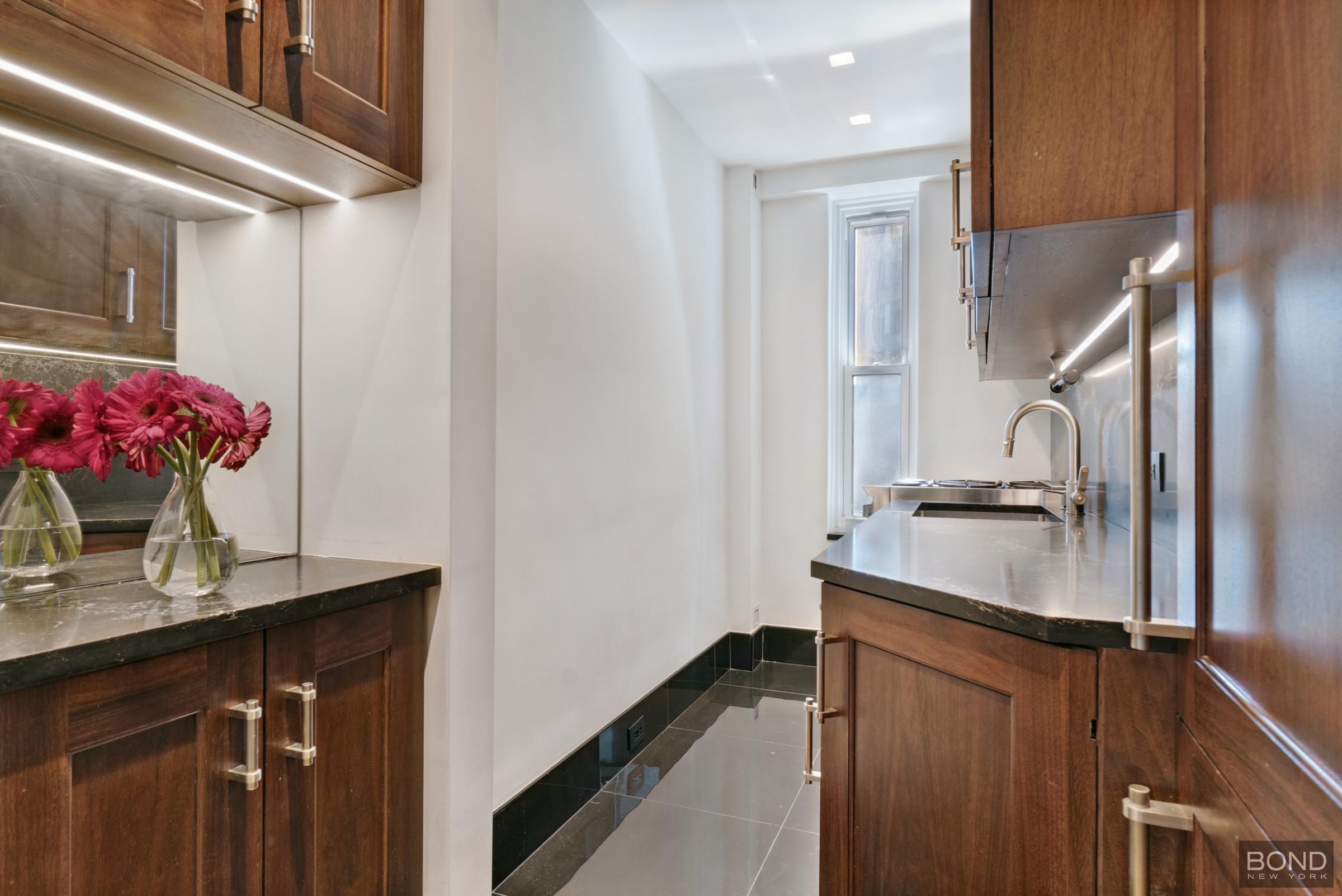 7 Park Avenue 19b Property Photo 8
