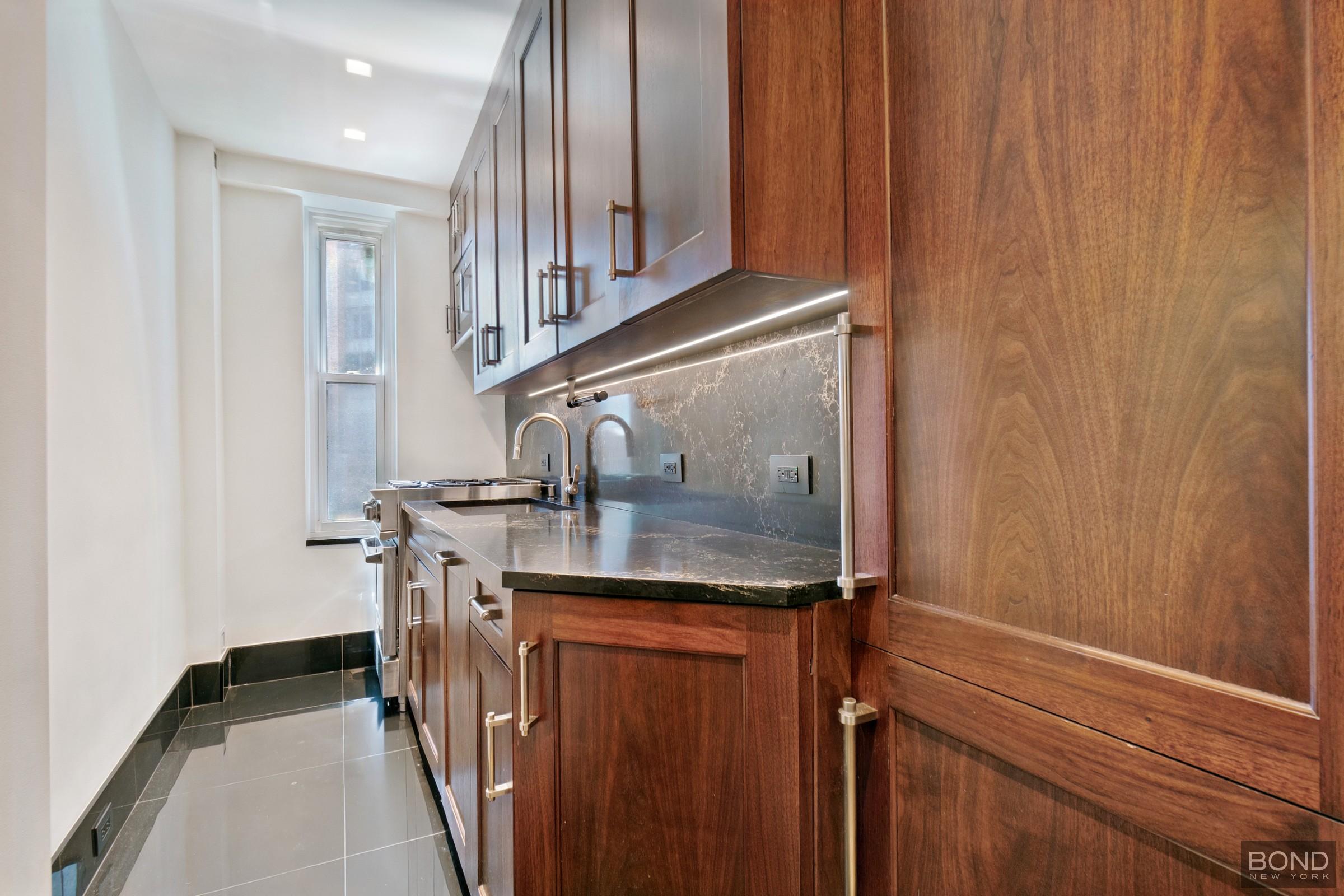 7 Park Avenue 19b Property Photo 9