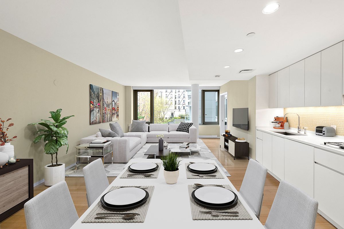 425 W 53rd Street 301 Property Photo 4