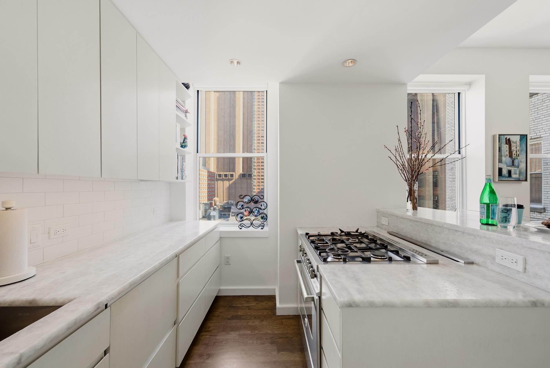 80 Chambers Street 11-e Property Photo 6