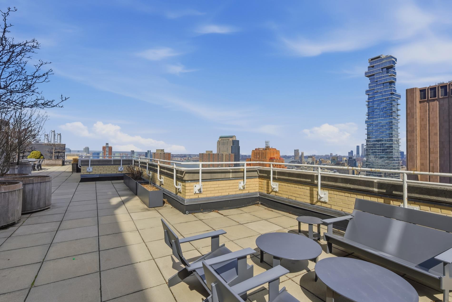 80 Chambers Street 11-e Property Photo 18