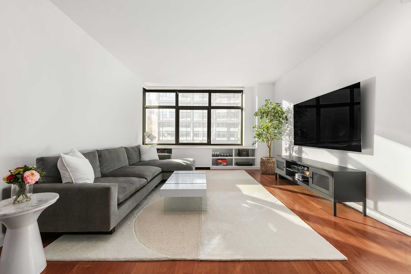 1 Morton Square 4de Property Photo 2