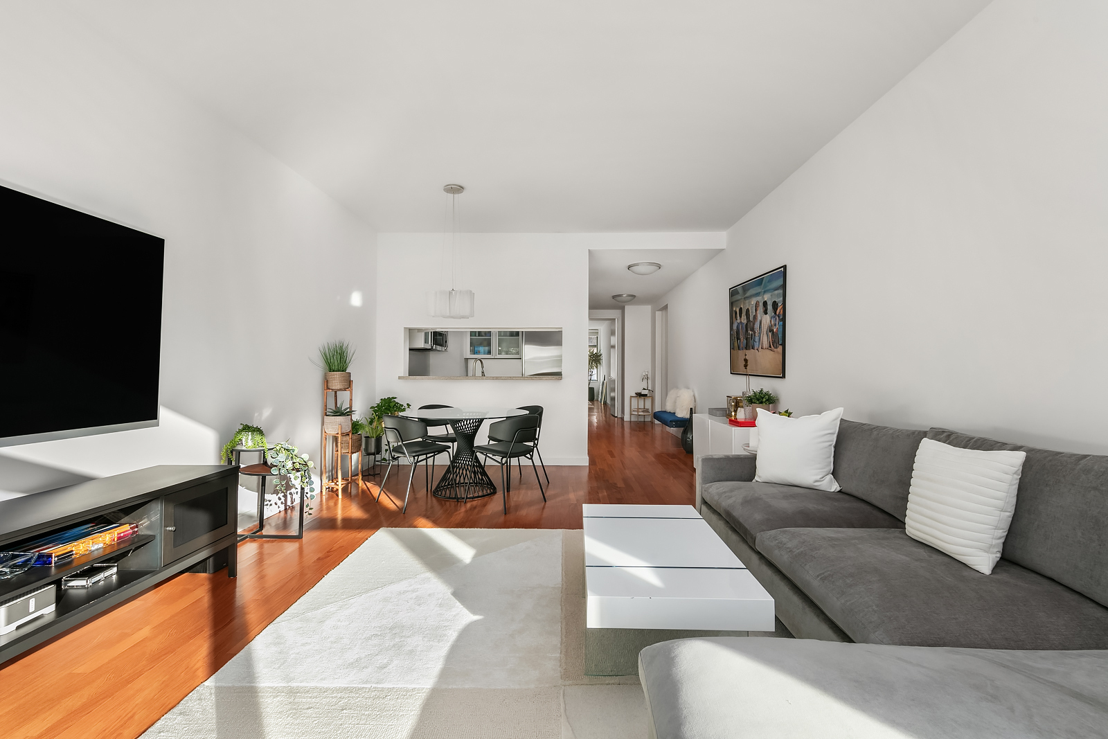 1 Morton Square 4de Property Photo 3