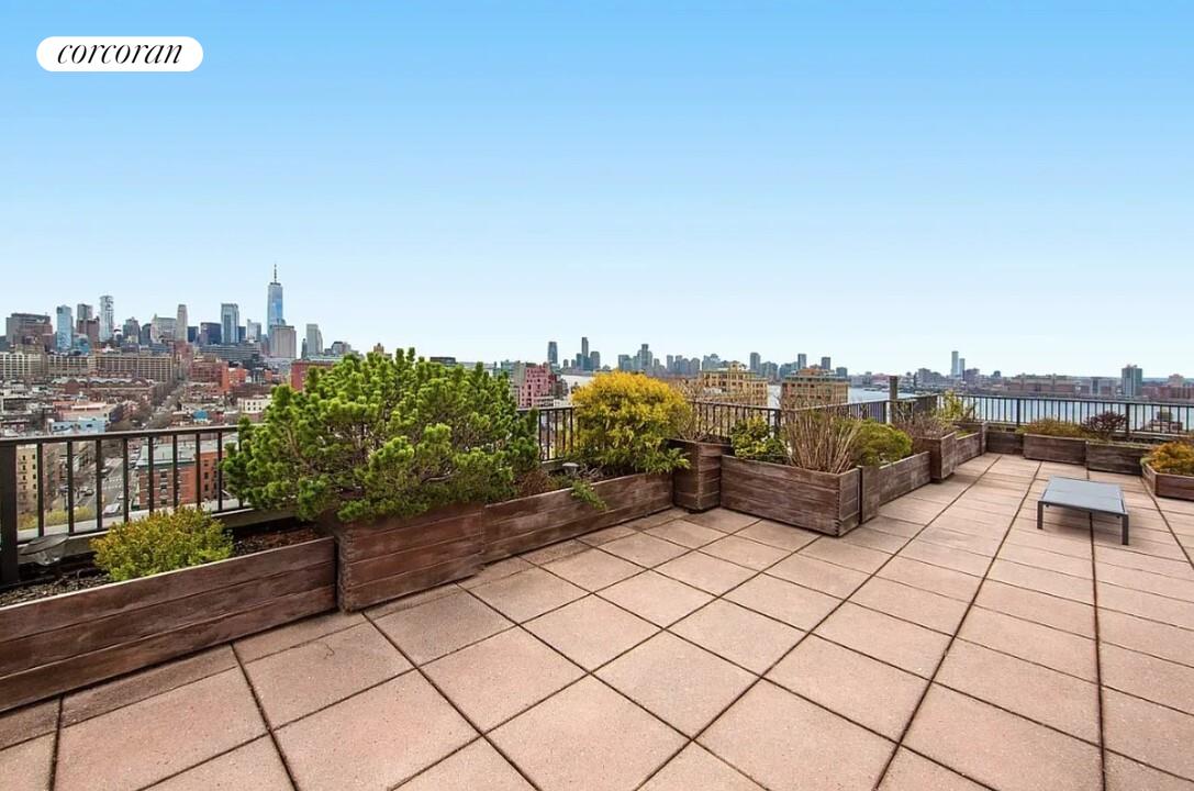 61 Jane Street 9n Property Photo 6