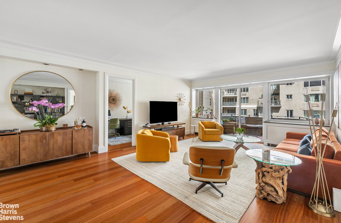 58 W 58TH Street 7C Property Photo 1